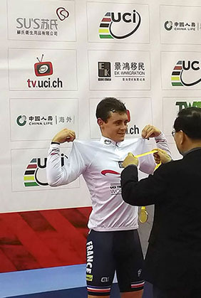 China Life Overseas Company offered its full support to the world-class event - “UCI Track Cycling World Cup”